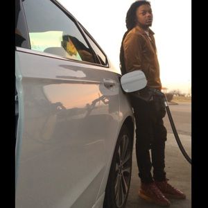 Meet your Posher, Tank